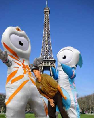 Illustration for article titled A Roundup Of London Olympic Mascot Photoshop Fun (UPDATES!)